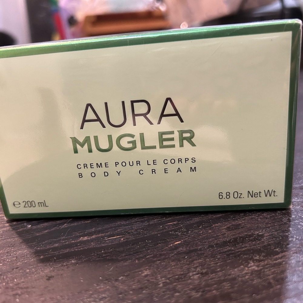 Aura Mugler Body Cream
